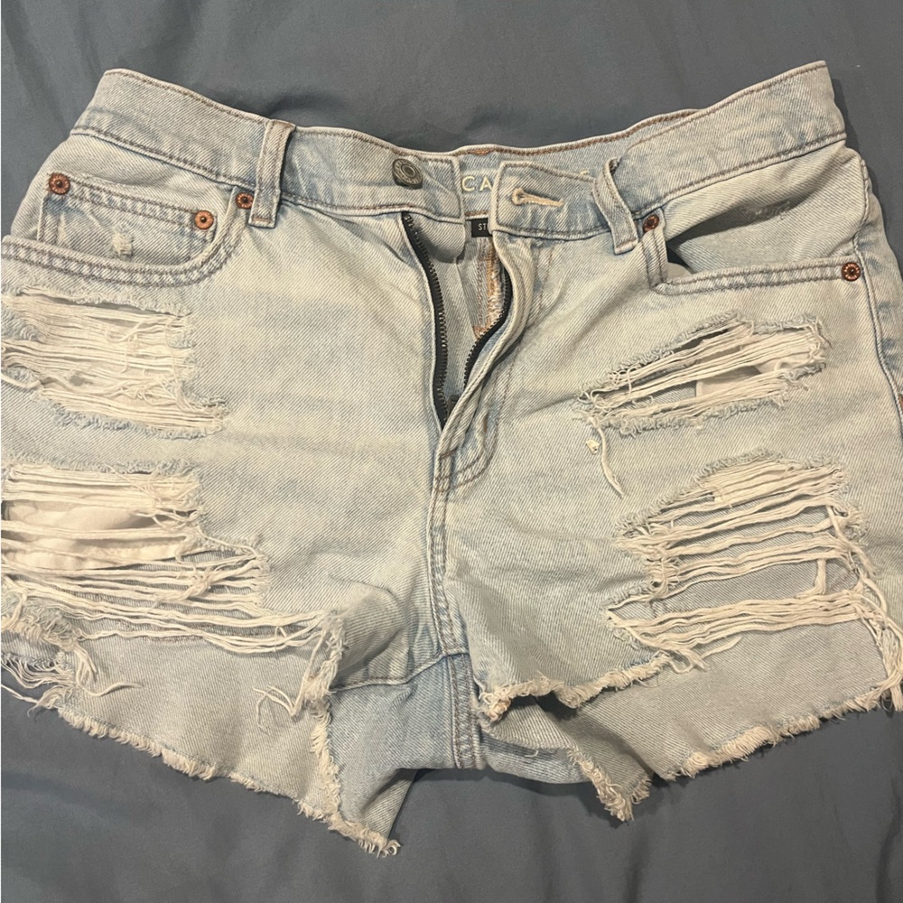 American Eagle Outfitters Light Blue Denim Jeans